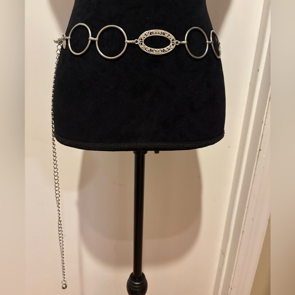 Silver Geometric Circles & Ovals Chain Link Hip Belt with Rhinestone Accents 29”
